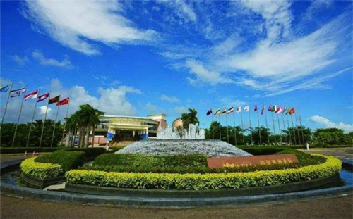 大懒人冒菜味道怎么样，懒人冒菜加盟店怎么加盟