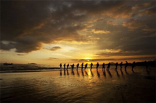 乐签婆串串香全国有几家店铺，网红串串香加盟项目叫什么名字